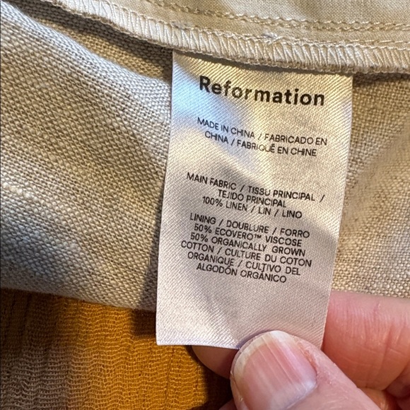 Linen Shorts - Picture 6 of 7